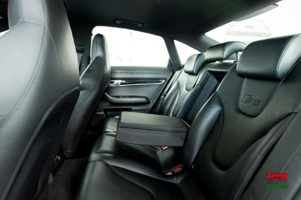 2008 Audi S6 Image 14