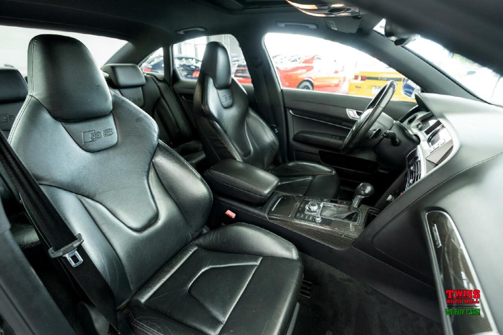 2008 Audi S6 Image 16