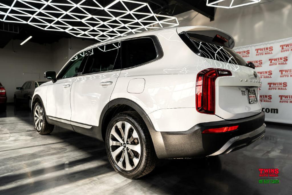 2021 Kia Telluride Image 3