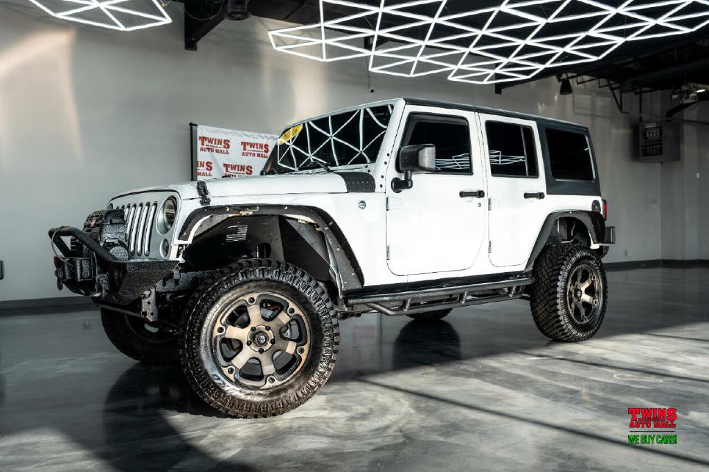 2016 Jeep Wrangler Image 2