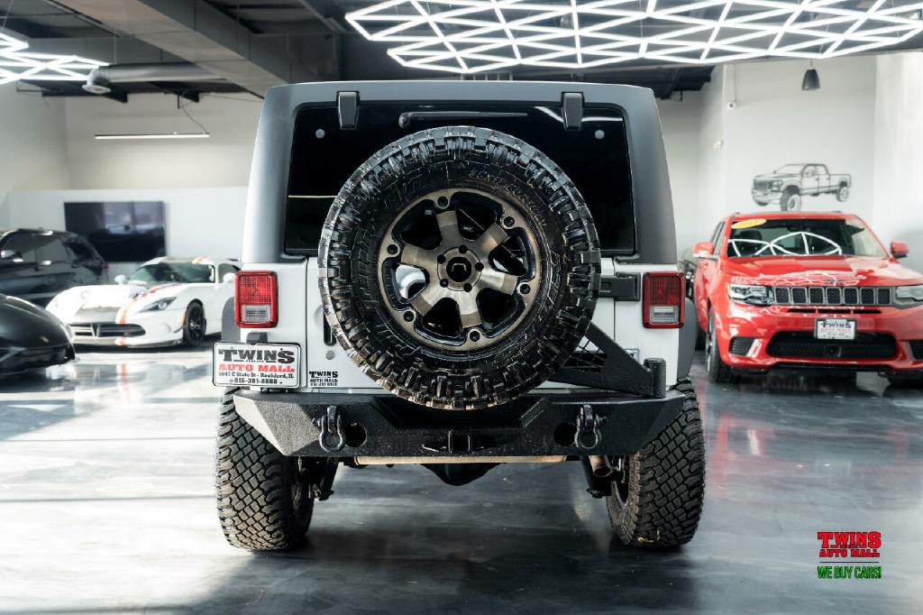 2016 Jeep Wrangler Image 5