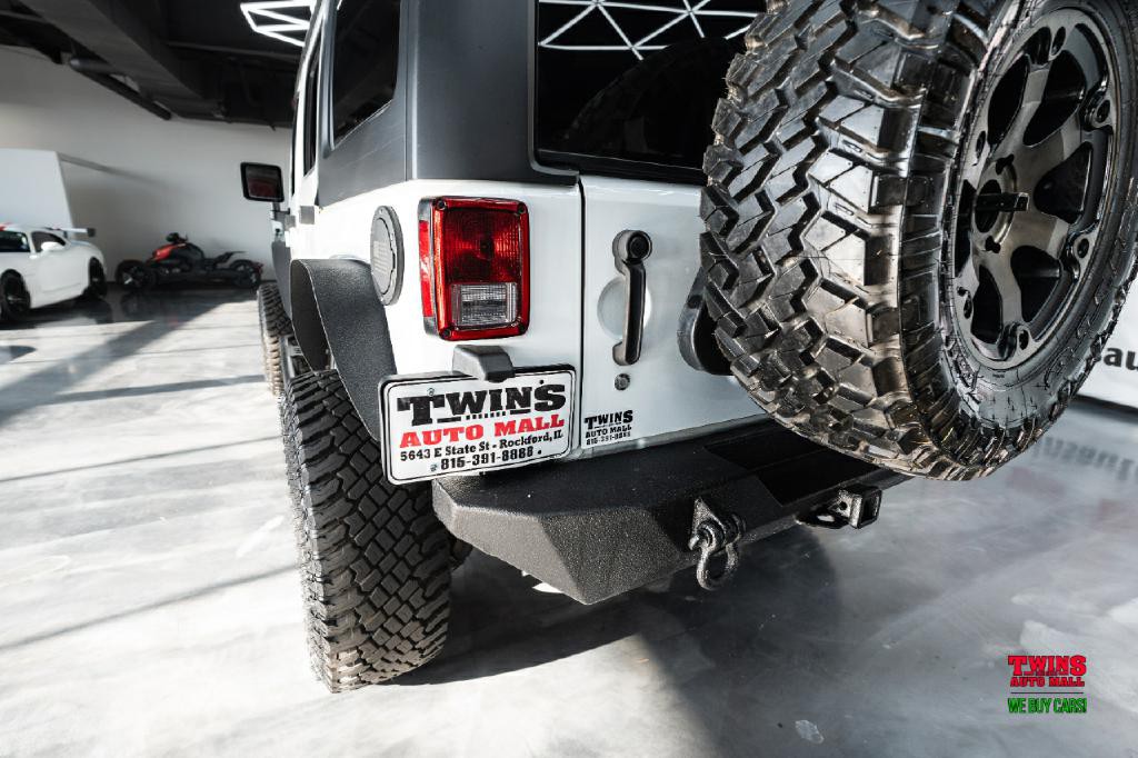 2016 Jeep Wrangler Image 30