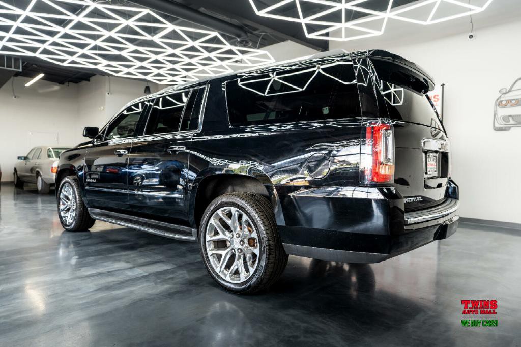2017 GMC Yukon Image 4