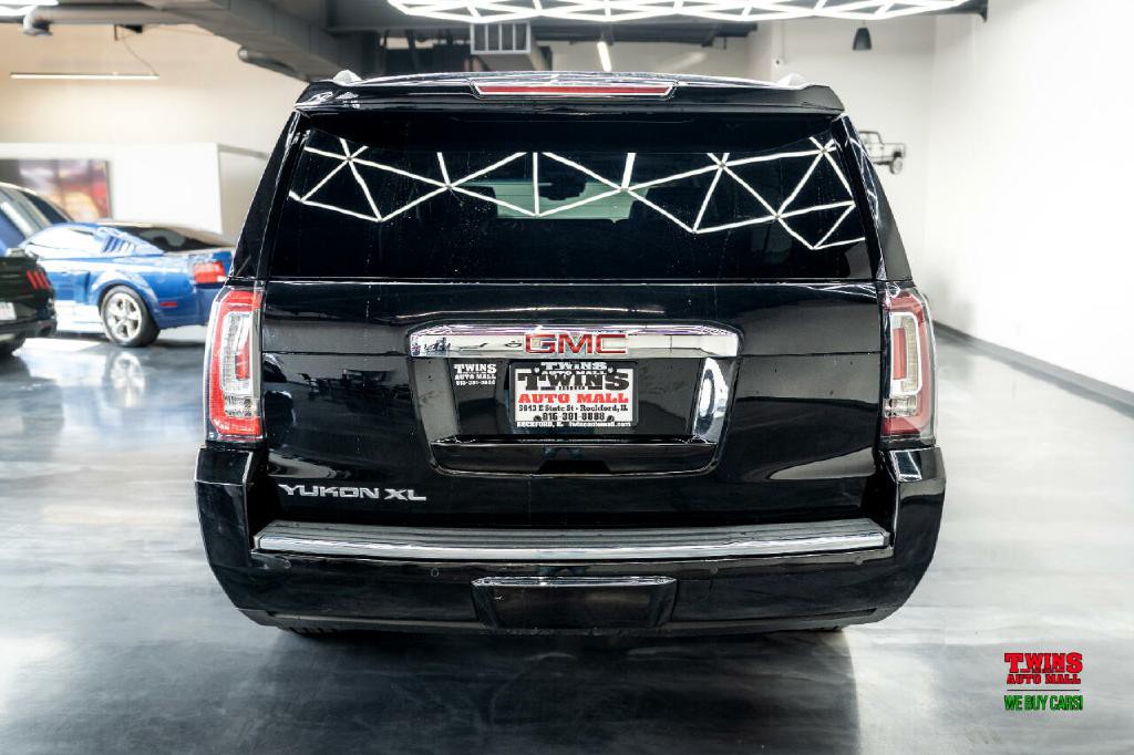 2017 GMC Yukon Image 5