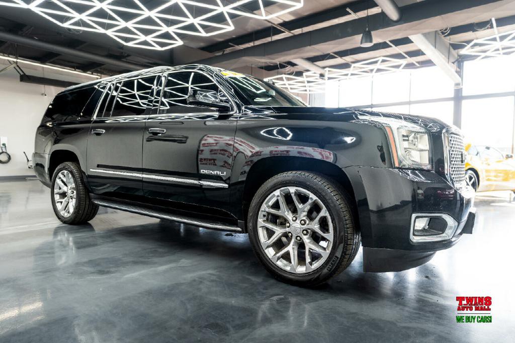 2017 GMC Yukon Image 8