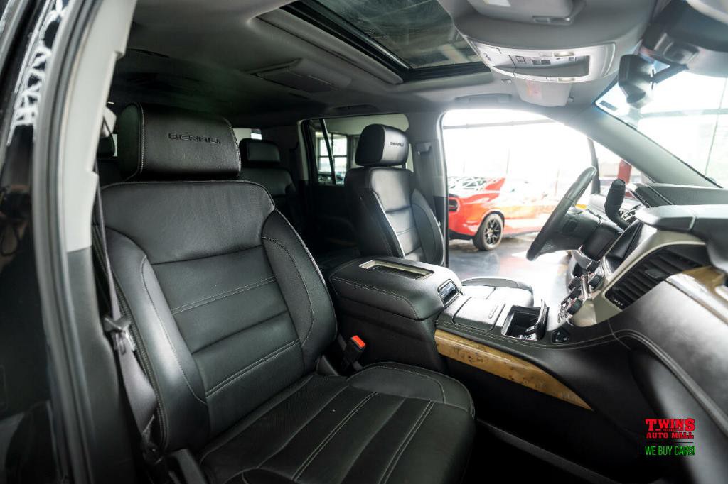 2017 GMC Yukon Image 17