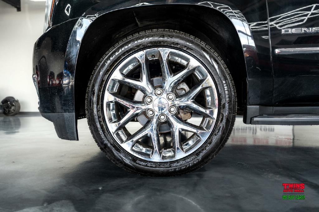 2017 GMC Yukon Image 38