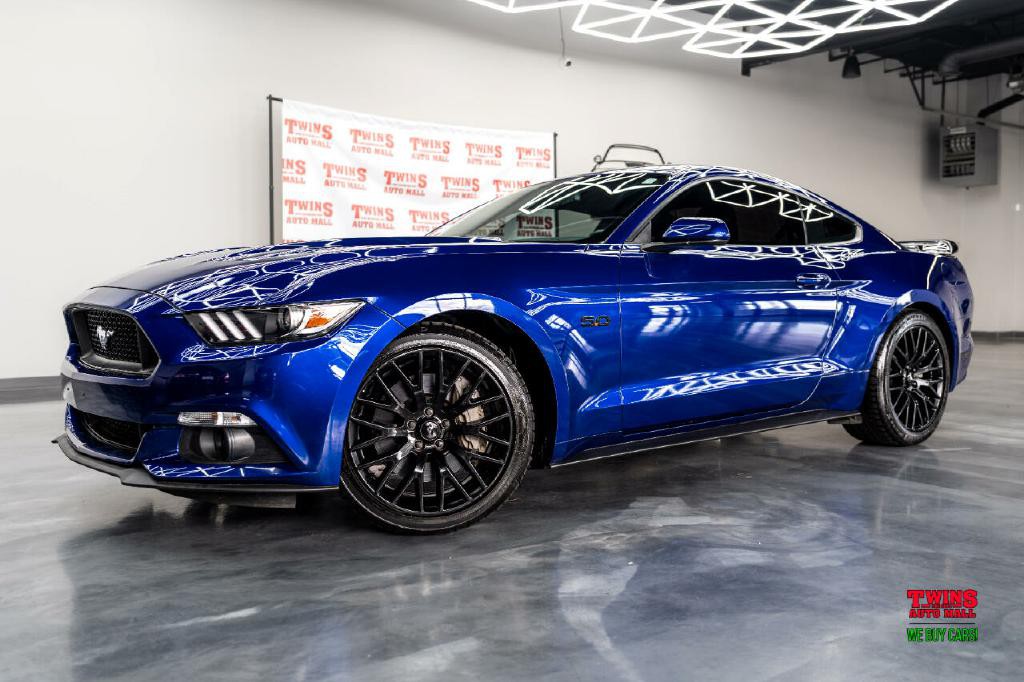 2015 Ford Mustang Image 2