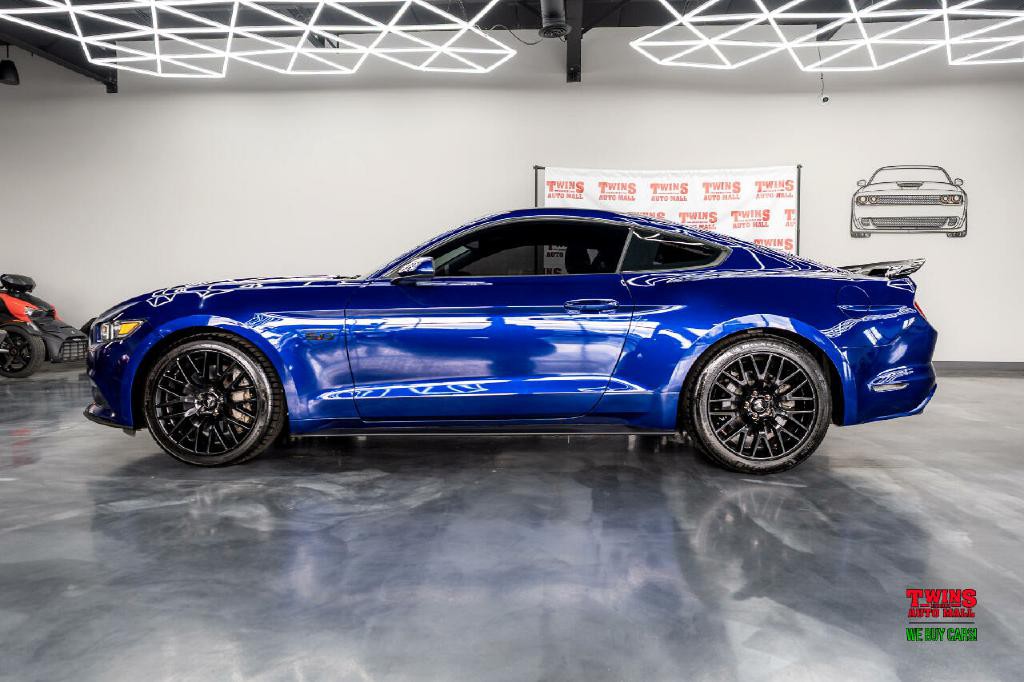2015 Ford Mustang Image 3