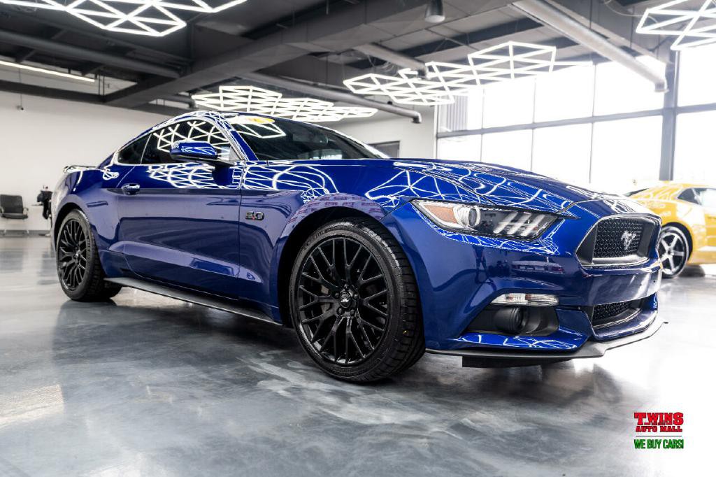 2015 Ford Mustang Image 8