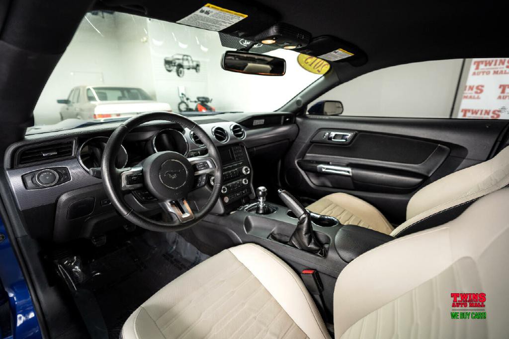 2015 Ford Mustang Image 11