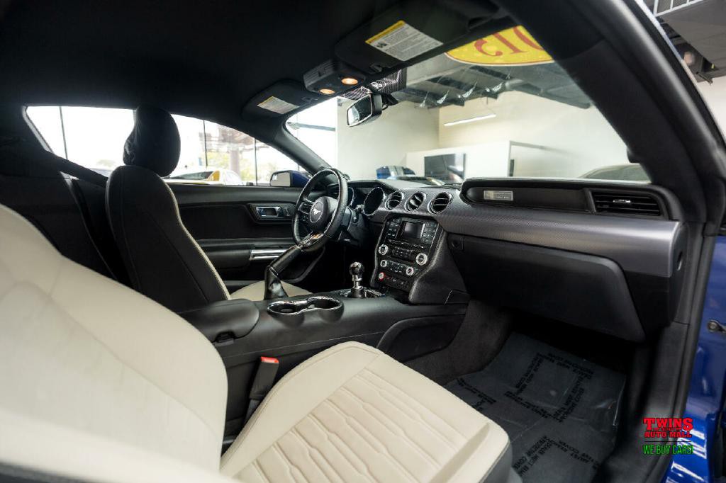 2015 Ford Mustang Image 15