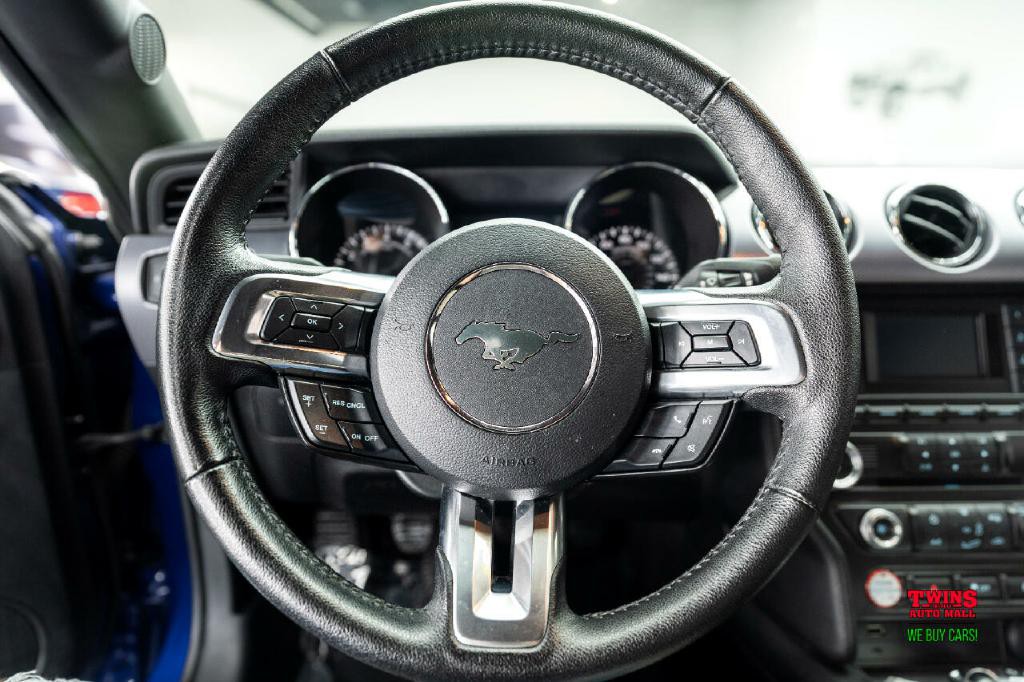 2015 Ford Mustang Image 16