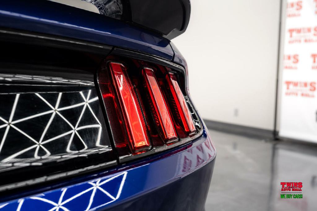 2015 Ford Mustang Image 32