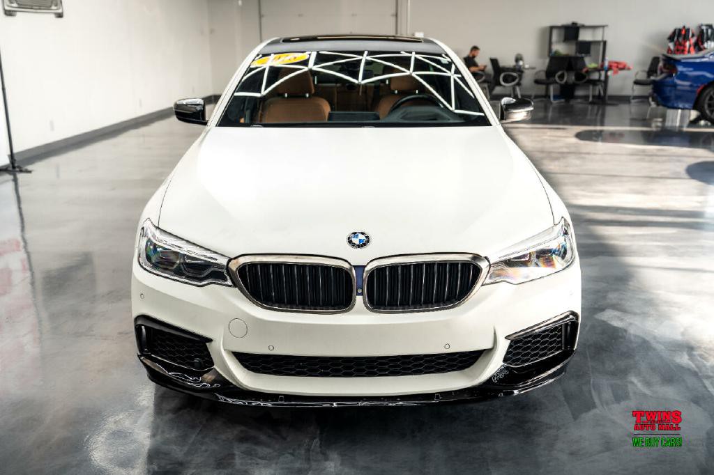 2018 BMW 5 Series Image 9