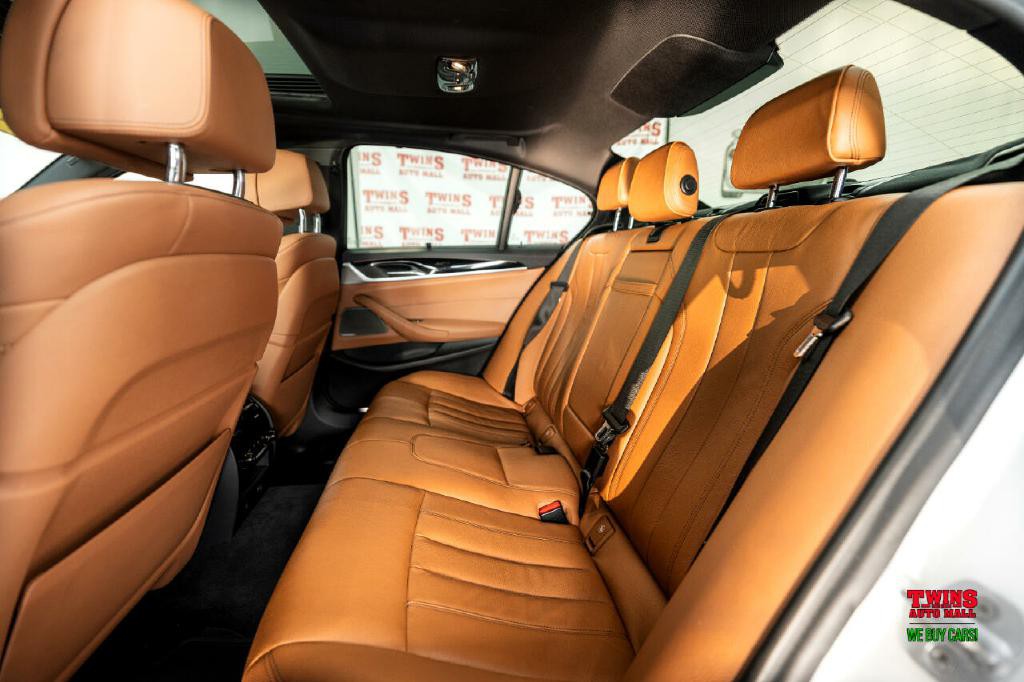 2018 BMW 5 Series Image 13