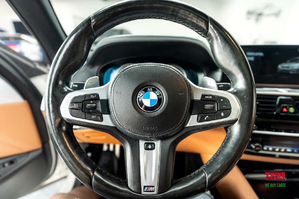 2018 BMW 5 Series Image 18