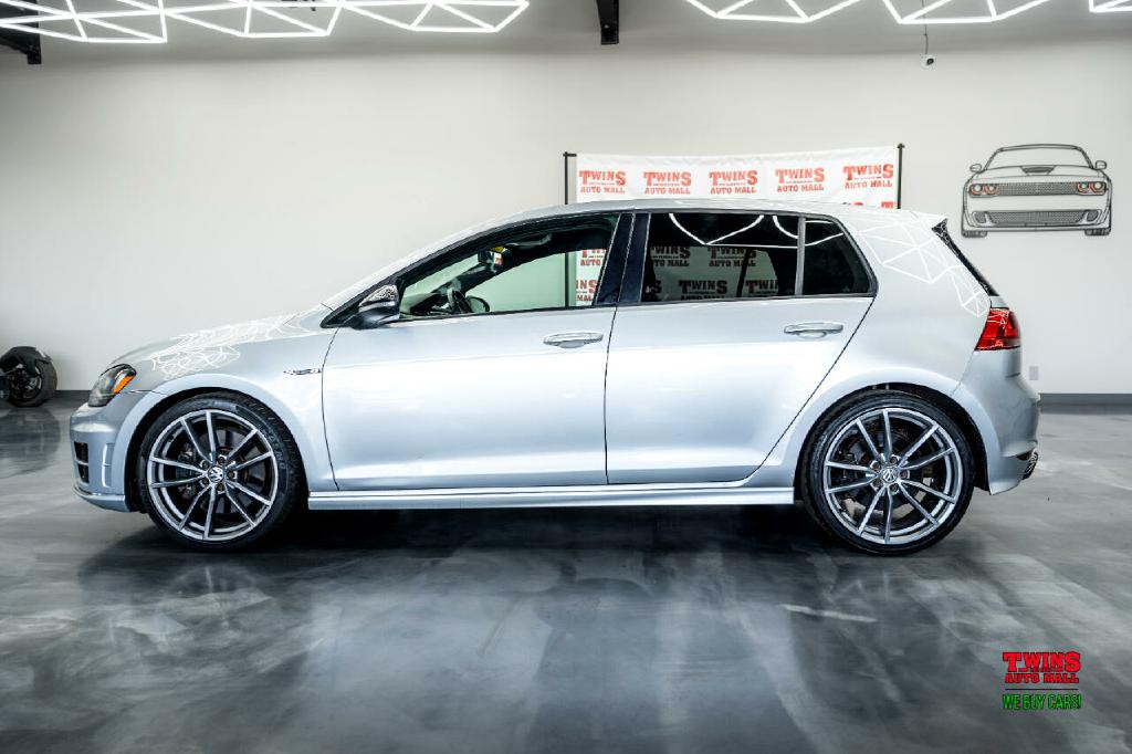 2016 Volkswagen Golf Image 3