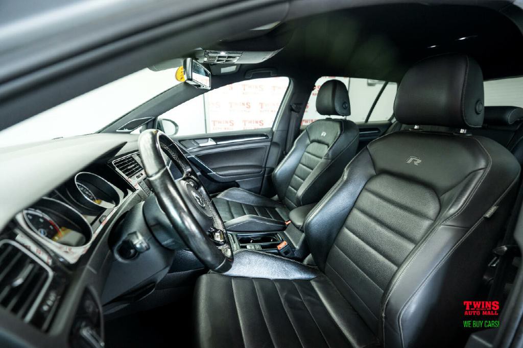 2016 Volkswagen Golf Image 12