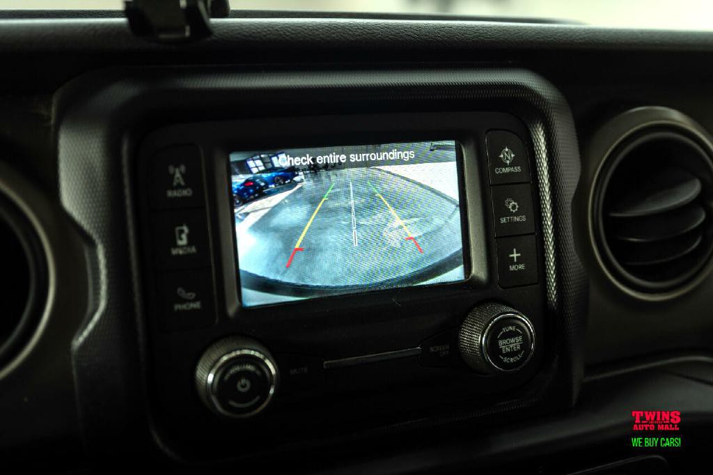 2019 Jeep Wrangler Image 19