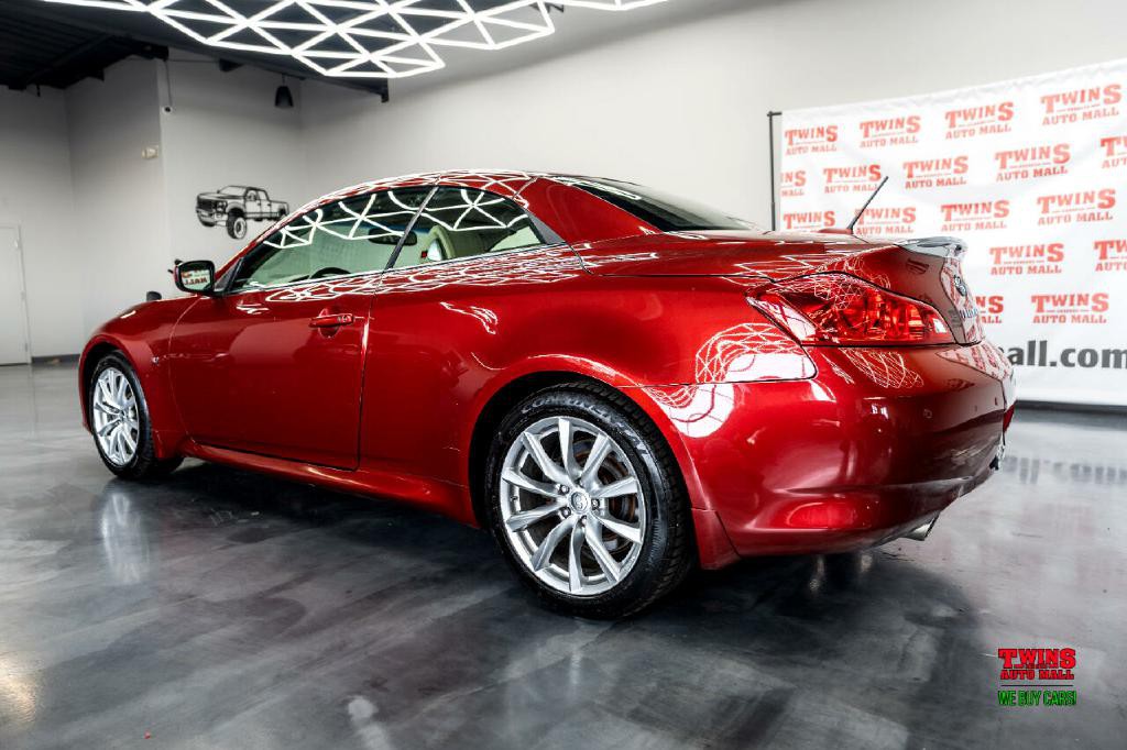 2014 INFINITI Q60 Image 4