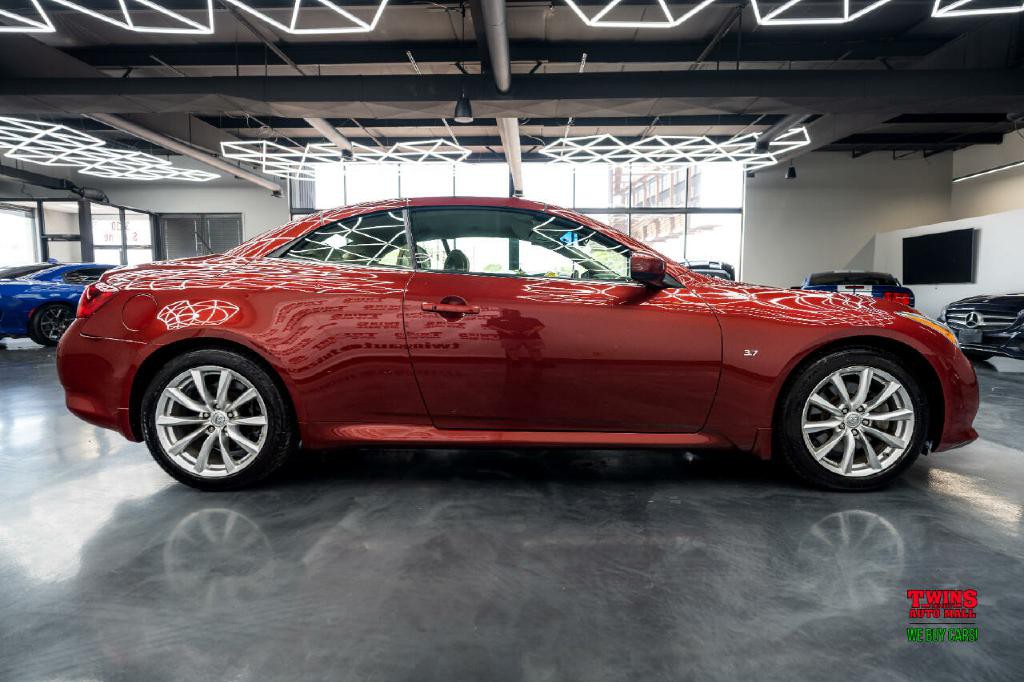 2014 INFINITI Q60 Image 7