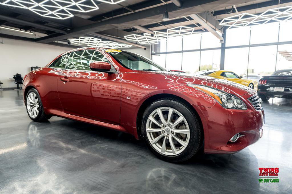 2014 INFINITI Q60 Image 8