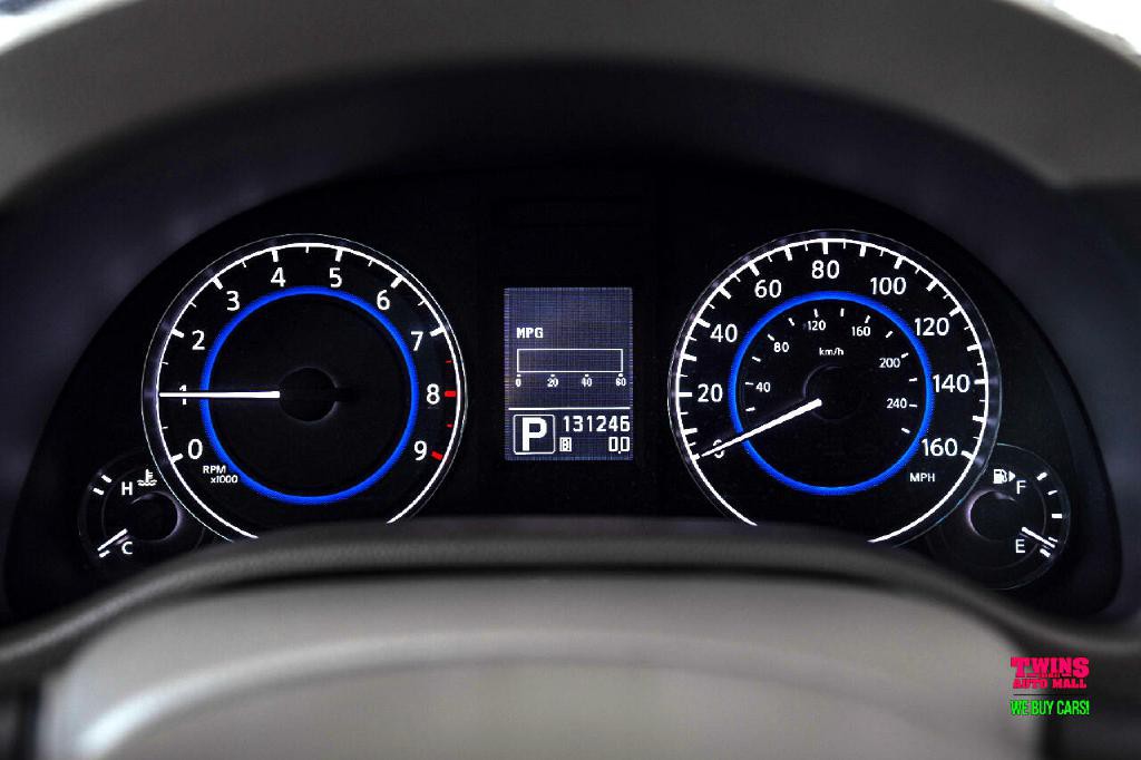 2014 INFINITI Q60 Image 17