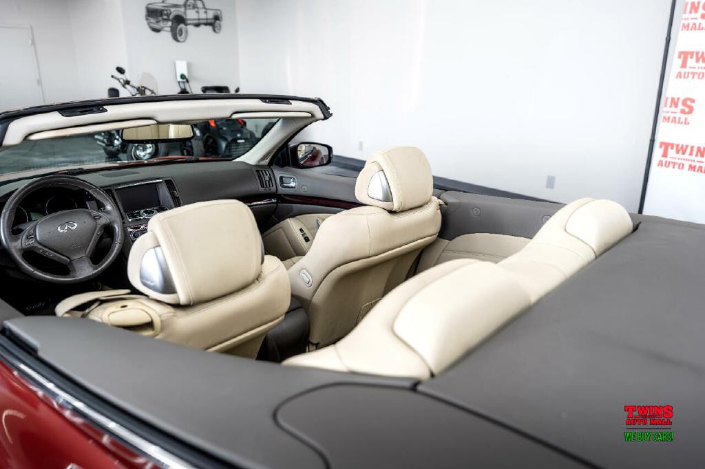 2014 INFINITI Q60 Image 35