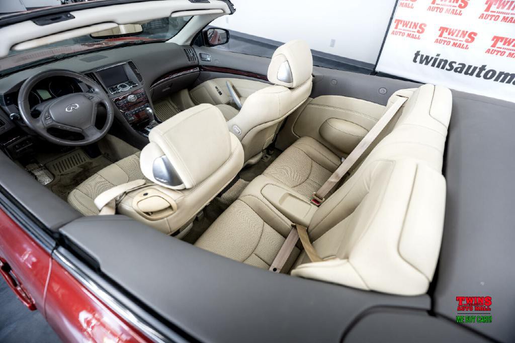 2014 INFINITI Q60 Image 40