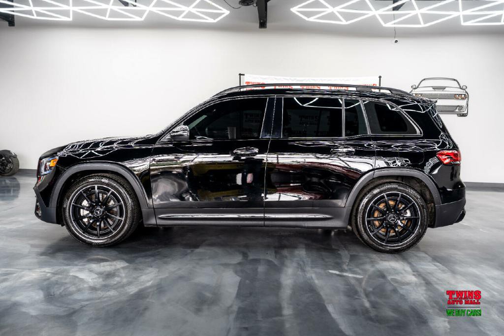 2022 Mercedes-Benz GLB-Class Image 3