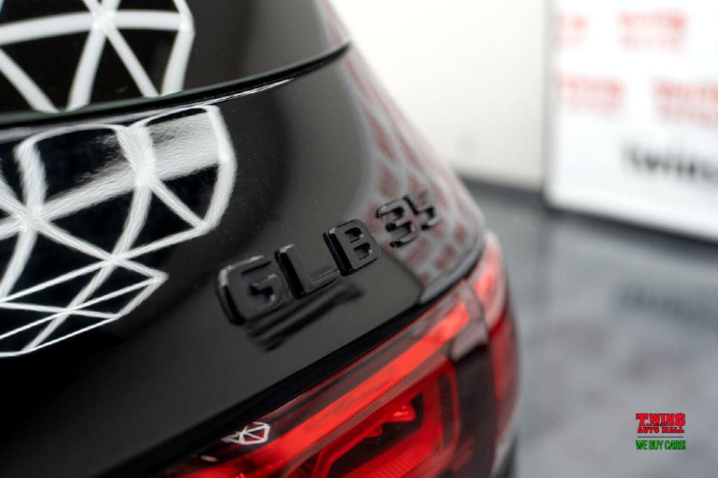 2022 Mercedes-Benz GLB-Class Image 44