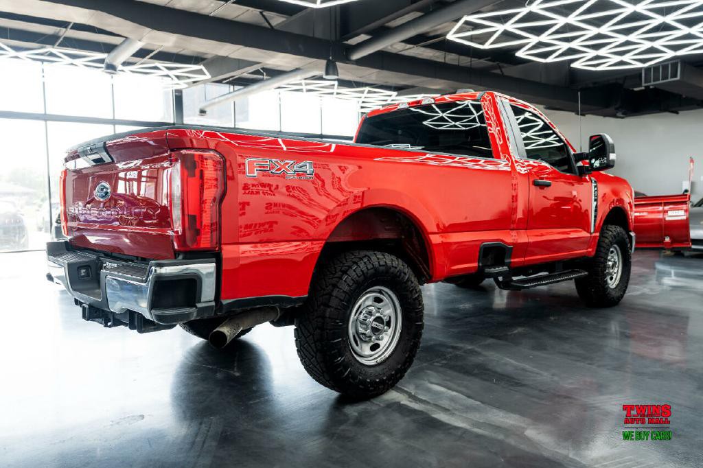 2023 Ford F-250 Image 6