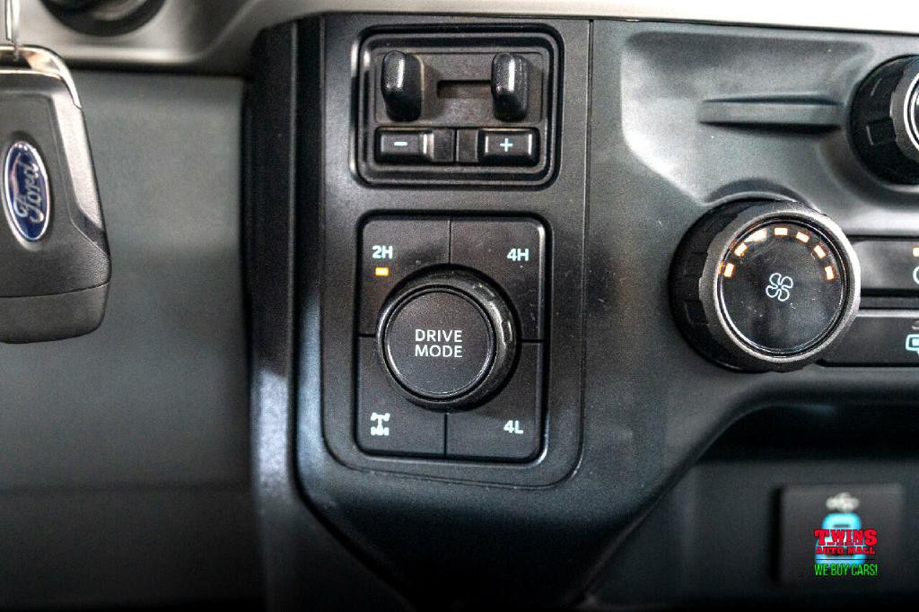 2023 Ford F-250 Image 23