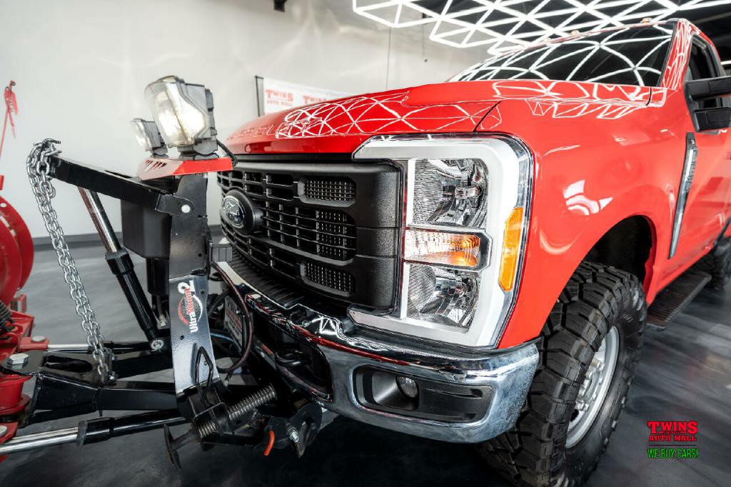 2023 Ford F-250 Image 30