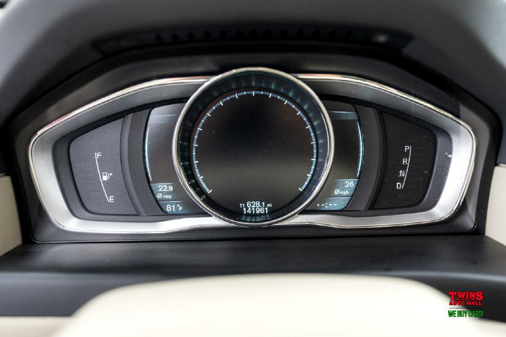 2014 Volvo XC70 Image 19
