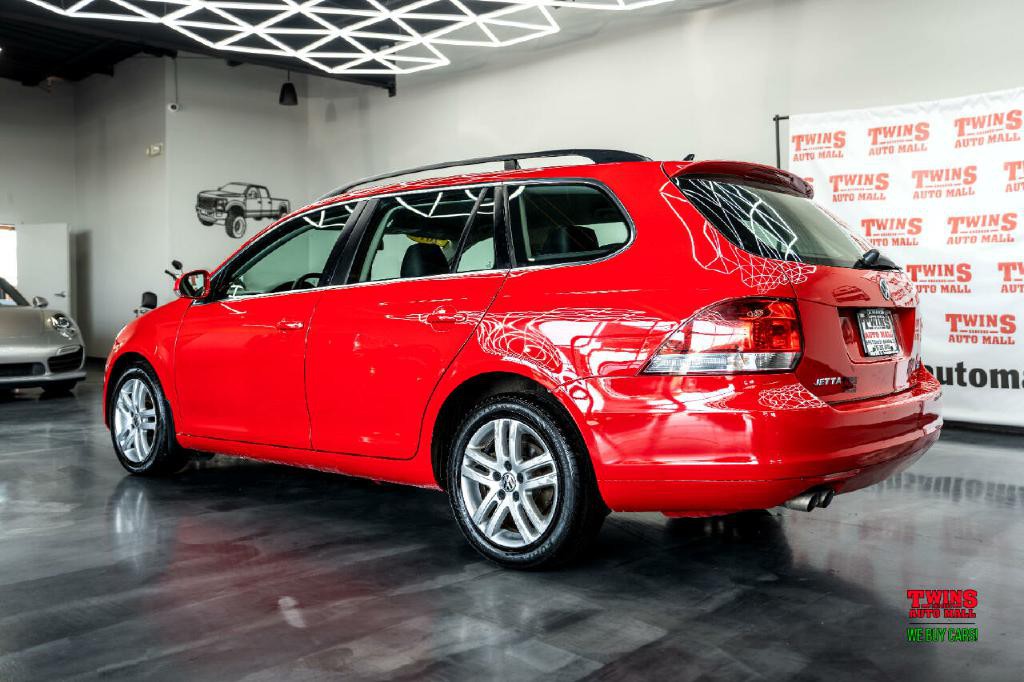2012 Volkswagen Jetta Image 4