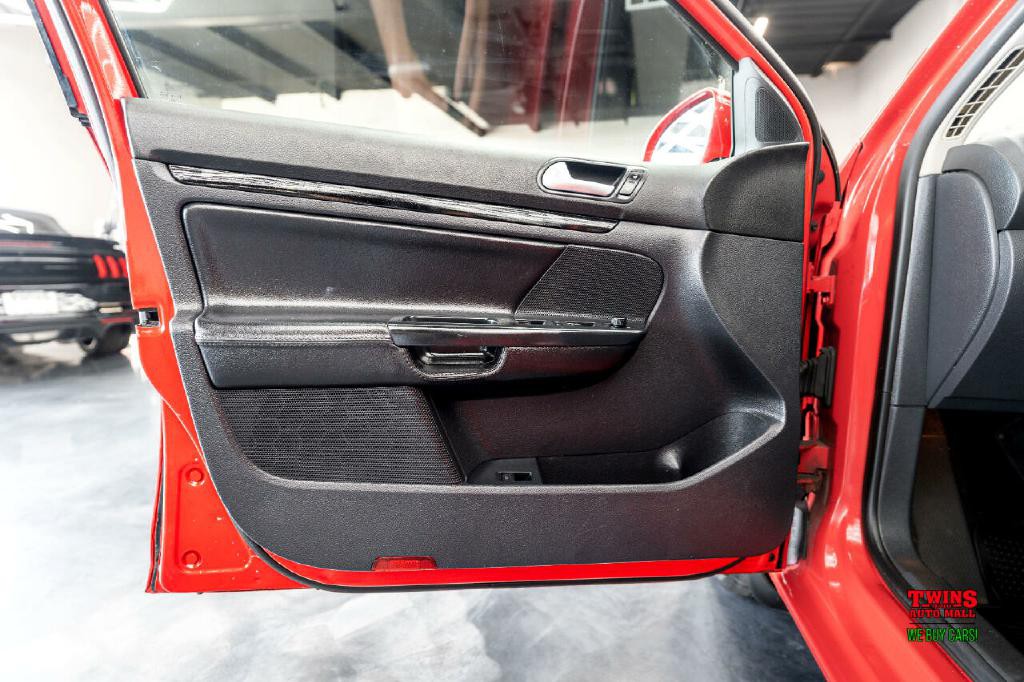 2012 Volkswagen Jetta Image 10