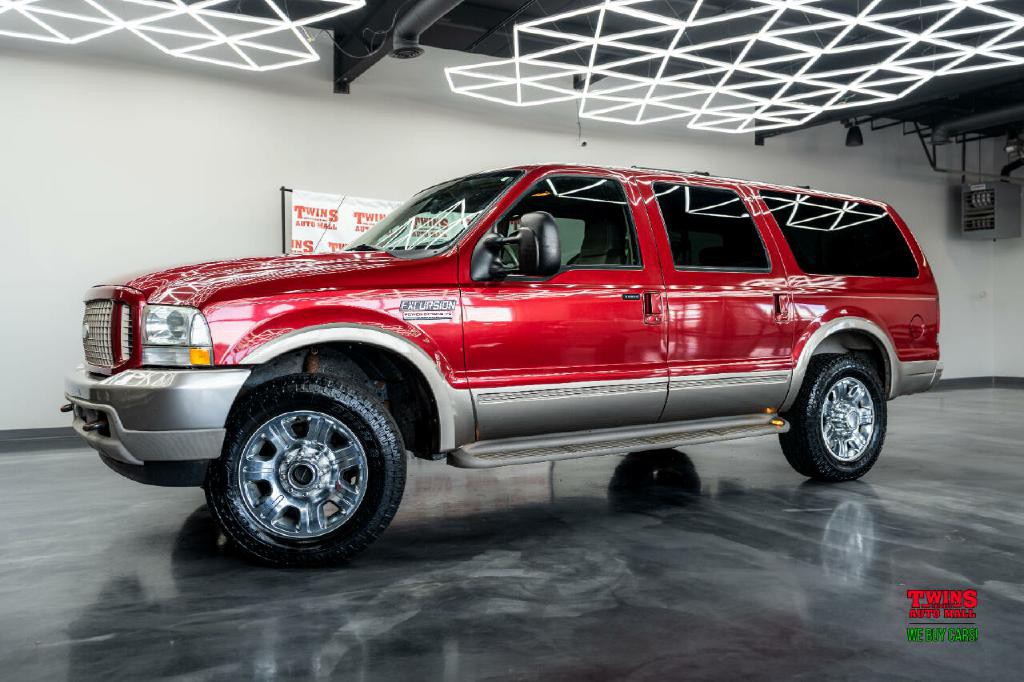 2003 Ford Excursion Image 2