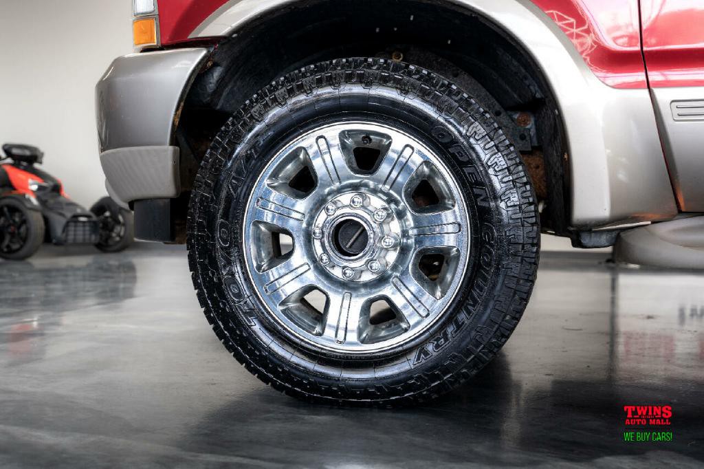 2003 Ford Excursion Image 26