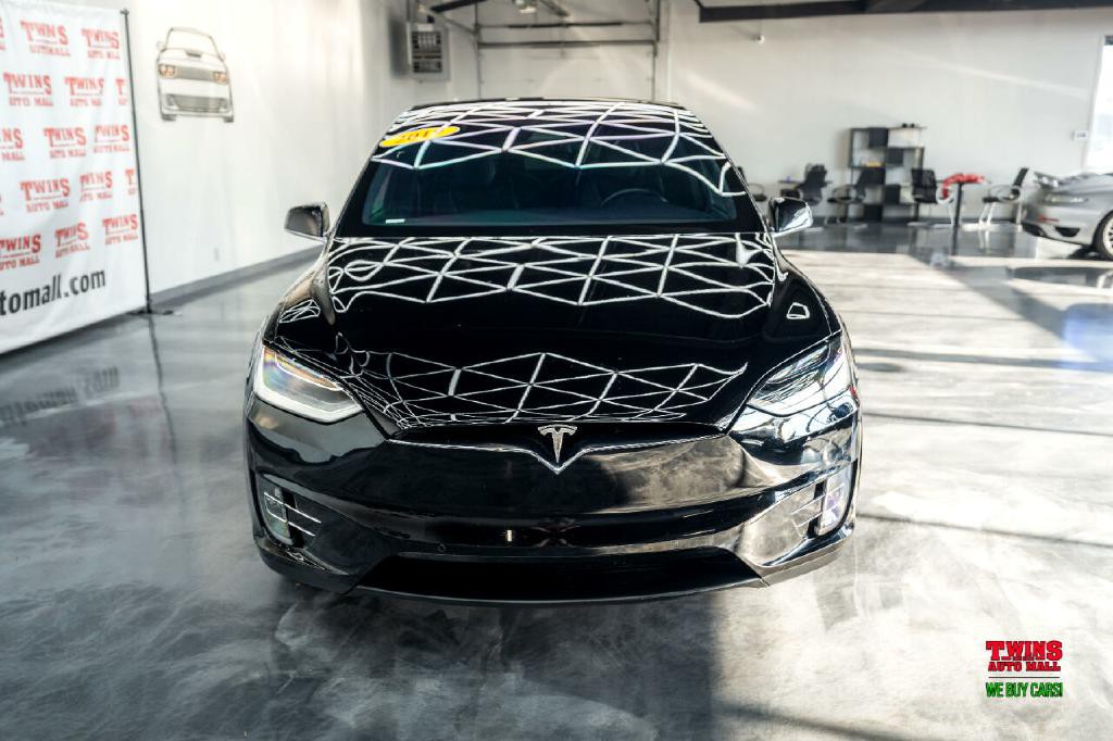 2019 Tesla Model X Image 9