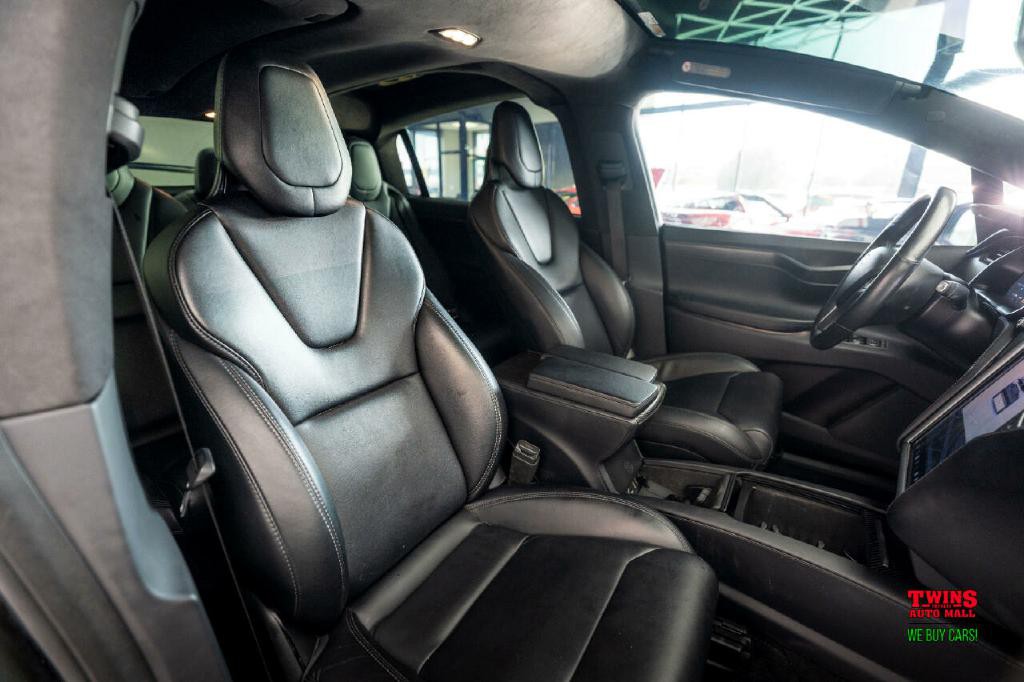 2019 Tesla Model X Image 20