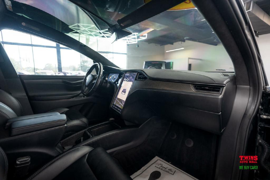 2019 Tesla Model X Image 21