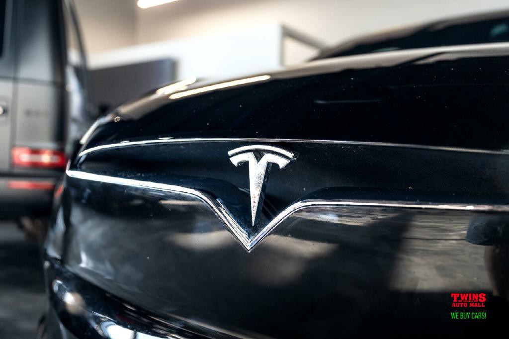 2019 Tesla Model X Image 30