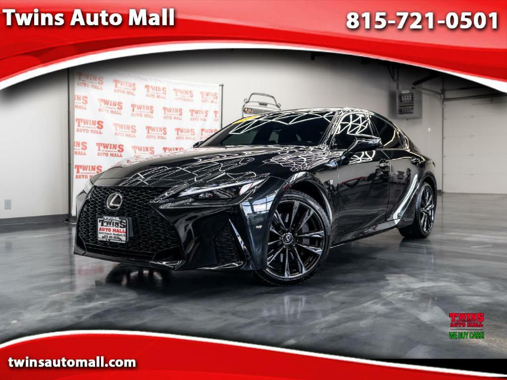 2024 Lexus IS Image 1