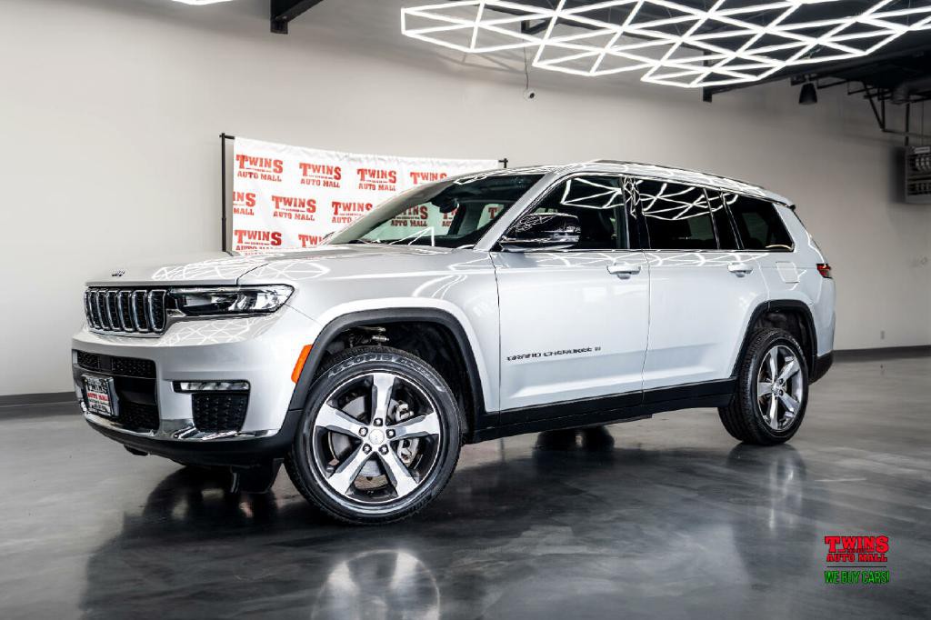 2021 Jeep Grand Cherokee Image 2