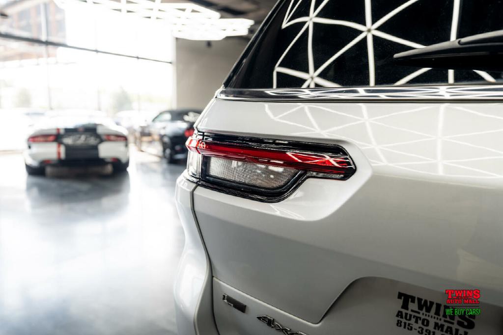 2021 Jeep Grand Cherokee Image 39