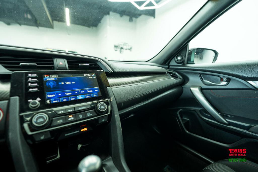 2019 Honda Civic Image 23