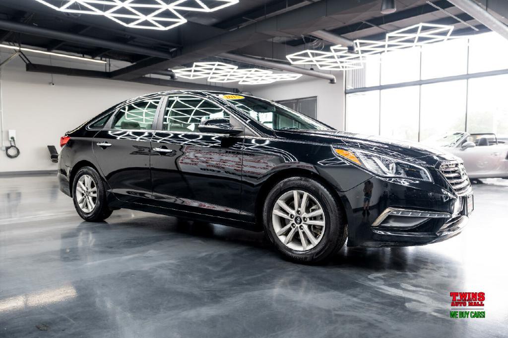 2015 Hyundai Sonata Image 10