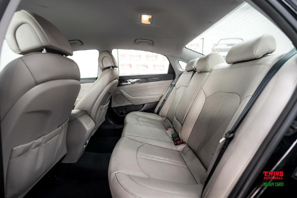 2015 Hyundai Sonata Image 16